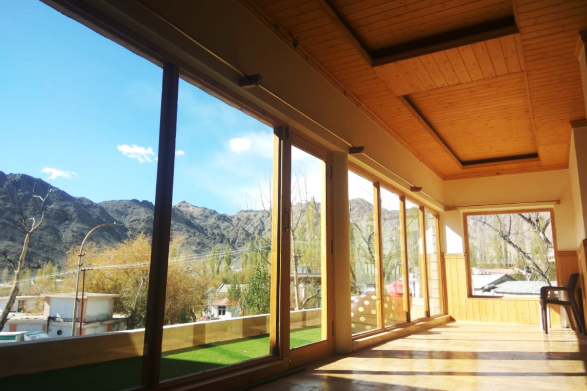 superior hotels in Leh