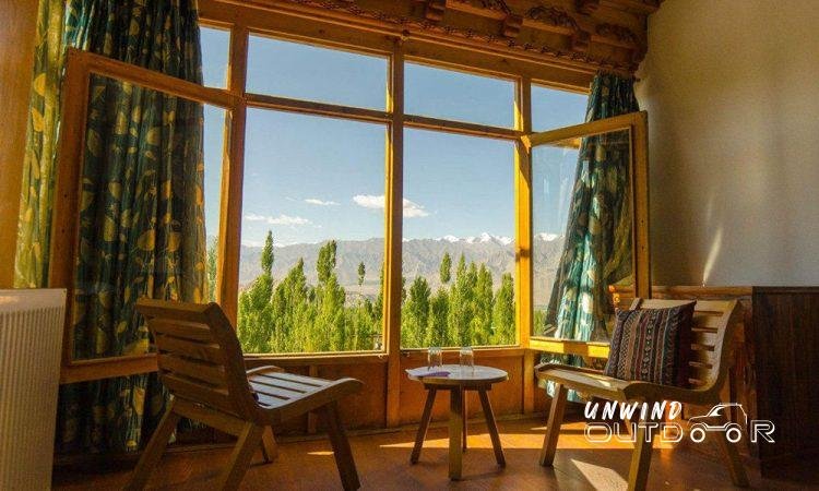 superior hotels in Leh